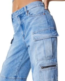 Cay High Rise Wide Leg Baggy Cargo Jeans In Brea Blue - Alice And Olivia -Alice And Olivia 12583831 fpx