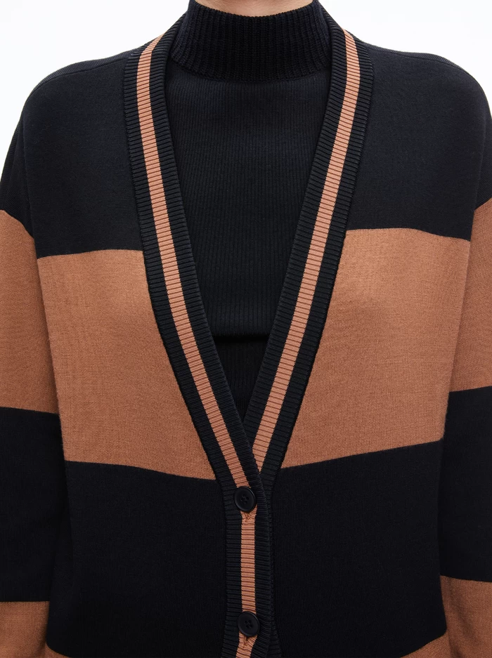 BARRY OVERSIZED V-NECK CARDIGAN 5 BARRY OVERSIZED V-NECK CARDIGAN - Image 3