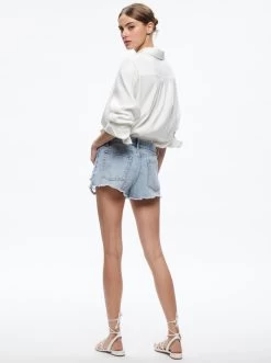 AMAZING HIGH RISE DENIM VINTAGE SHORT