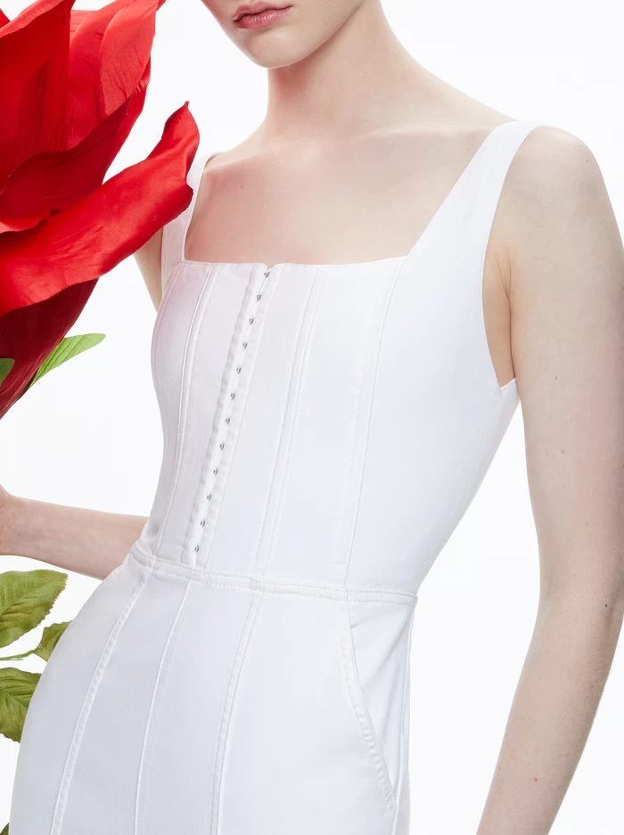 CHELS DENIM CORSET SLEEVELESS JUMPSUIT 5 CHELS DENIM CORSET SLEEVELESS JUMPSUIT - Image 3