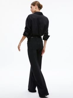 FINELY OVERSIZED BUTTON DOWN SHIRT